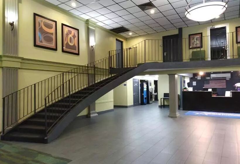 בית מלון כפרי Americas Best Value Inn Phenix City