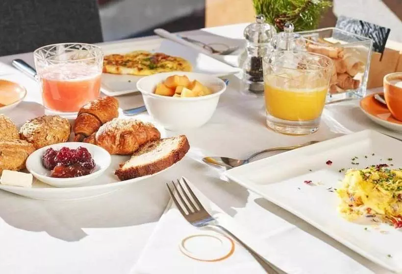 هتل Arosea Life Balance