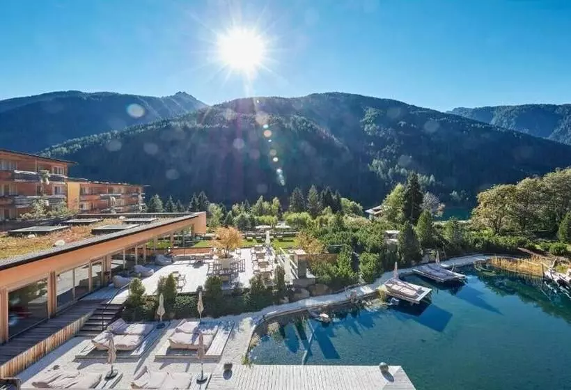 هتل Arosea Life Balance