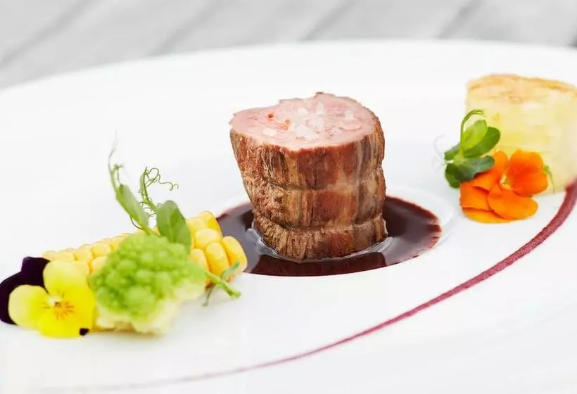 هتل Arosea Life Balance