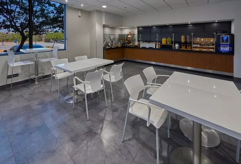 Hotel City Express By Marriott Matamoros