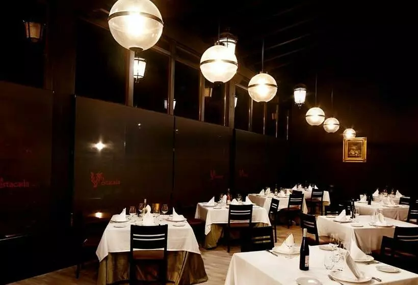 Hôtel Complejo Enoturístico Finca La Estacada