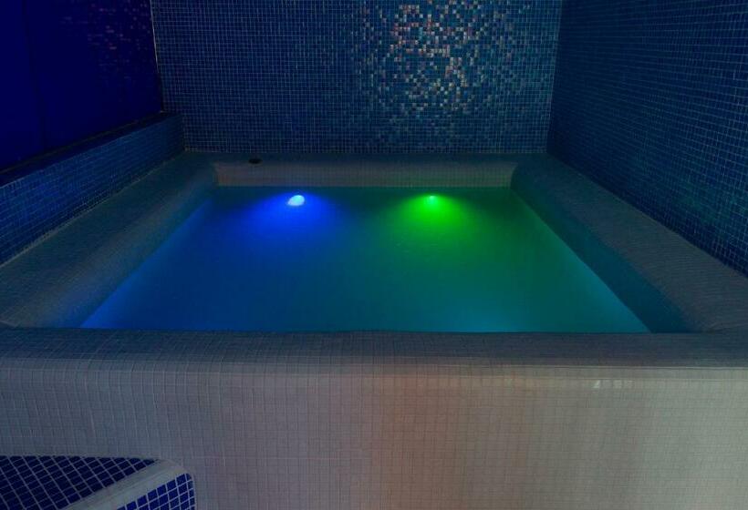 酒店 Complejo Enoturístico Finca La Estacada