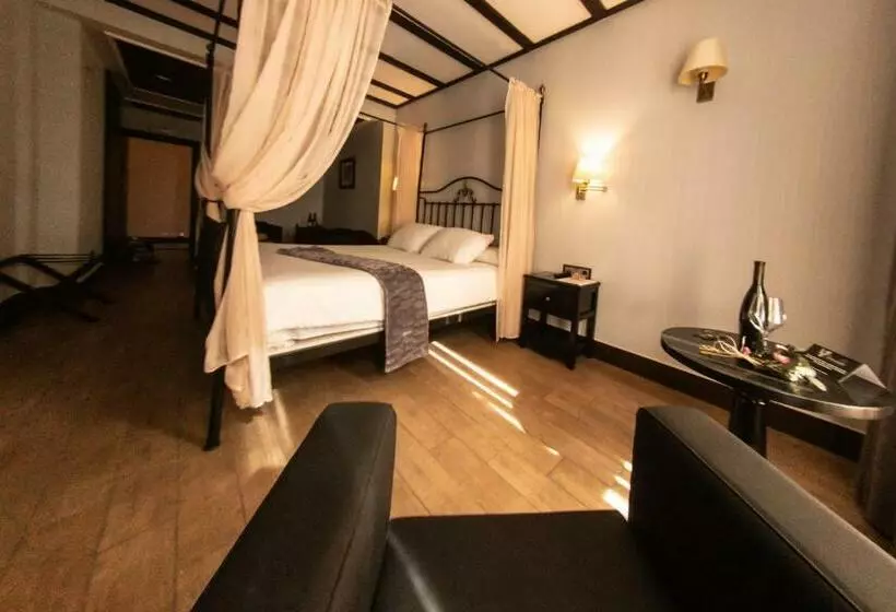 Hôtel Complejo Enoturístico Finca La Estacada