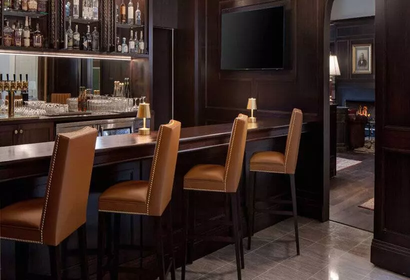 Szálloda David Whitney, Autograph Collection