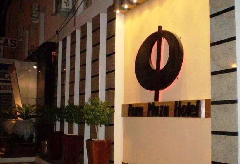 Отель Feira Plaza