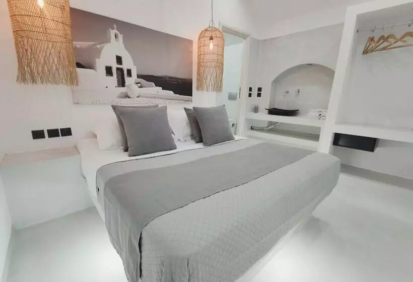 Отель Fira Cave Suites