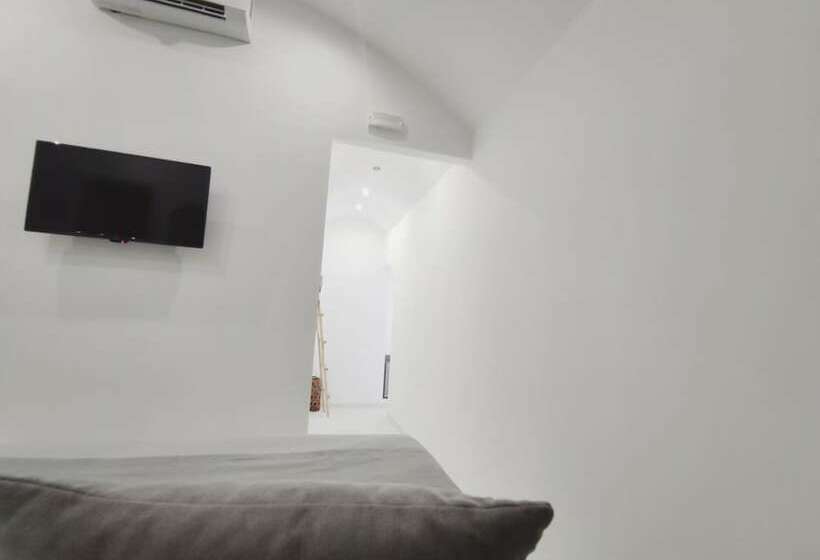 Hôtel Fira Cave Suites