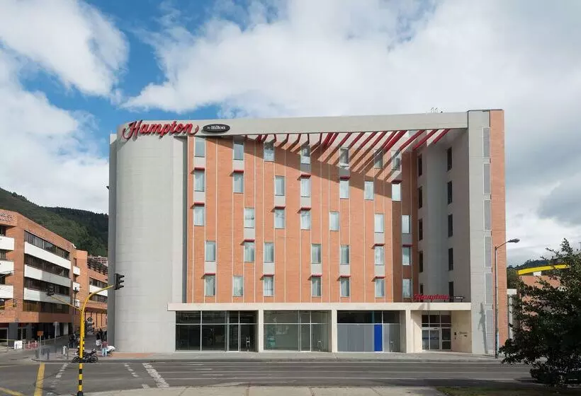 ホテル Hampton By Hilton Bogota   Usaquen
