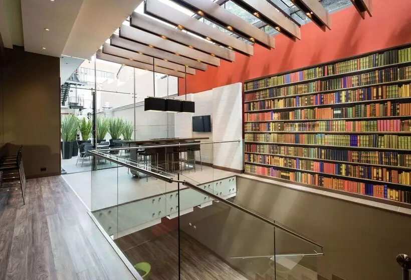 ホテル Hampton By Hilton Bogota   Usaquen