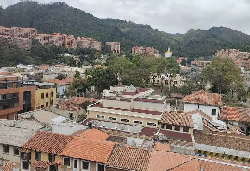 ホテル Hampton By Hilton Bogota   Usaquen