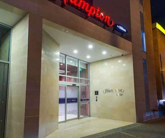 ホテル Hampton By Hilton Bogota   Usaquen