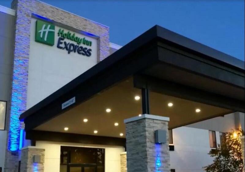 בית מלון כפרי Holiday Inn Express & Suites Tulsa Ne Claremore By Ihg