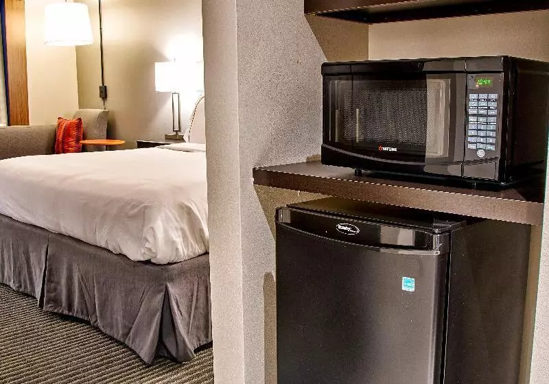 Отель Holiday Inn Express & Suites Tulsa Ne Claremore By Ihg