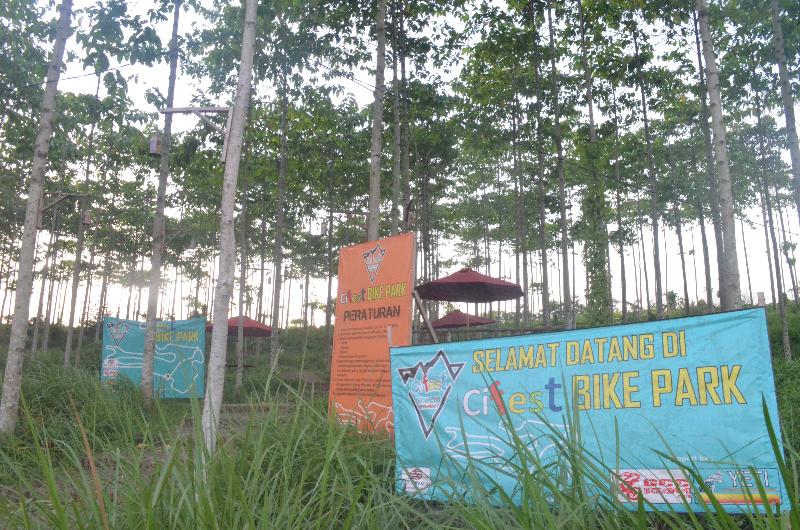 فندق Ibis Budget Cikarang Festival