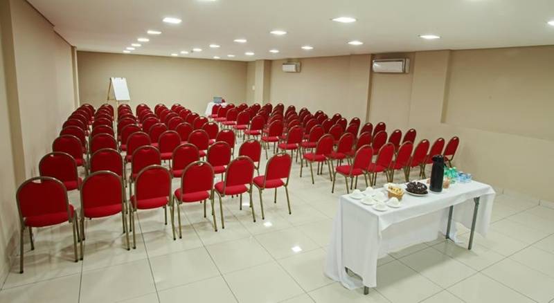 בית מלון כפרי Ibis Styles Piracicaba