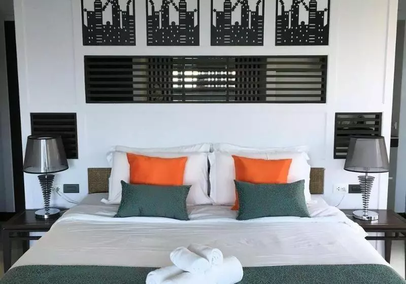 Hotelli Il Mare Resort