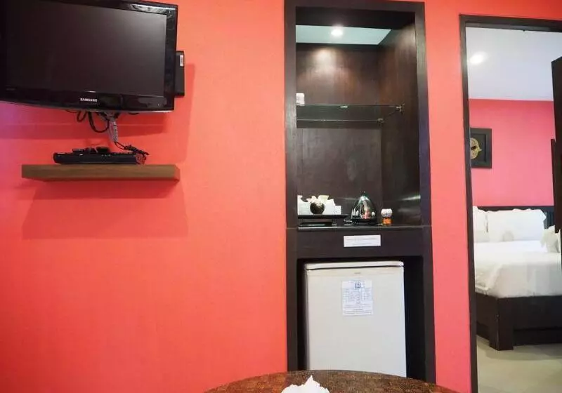 Hotelli Il Mare Resort