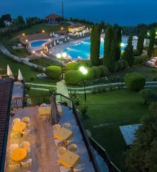 هتل Makpetrol Struga