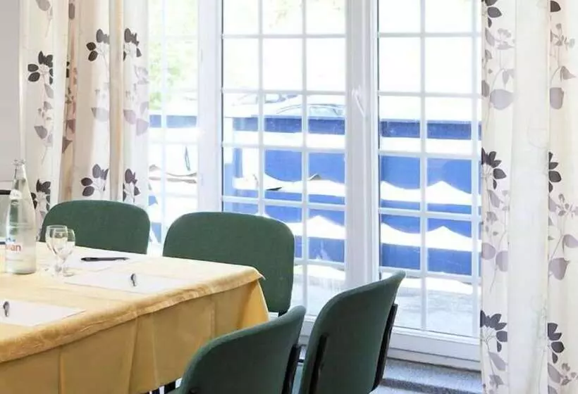 Отель Moulin Des Truites Bleues