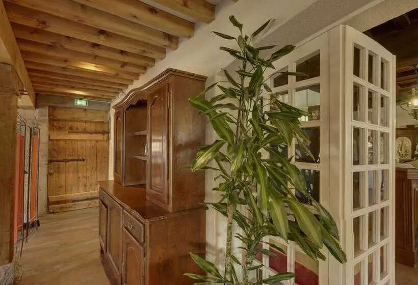 Отель Moulin Des Truites Bleues