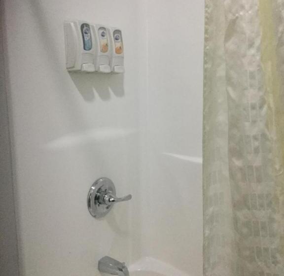 酒店 Muskogee Inn And Suites