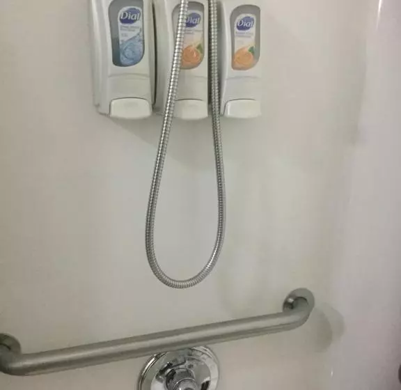 Отель Muskogee Inn And Suites