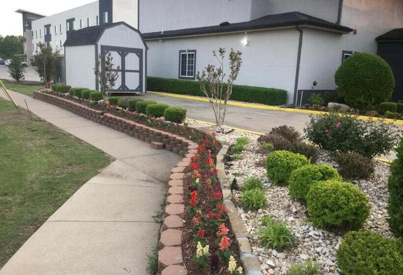 酒店 Muskogee Inn And Suites