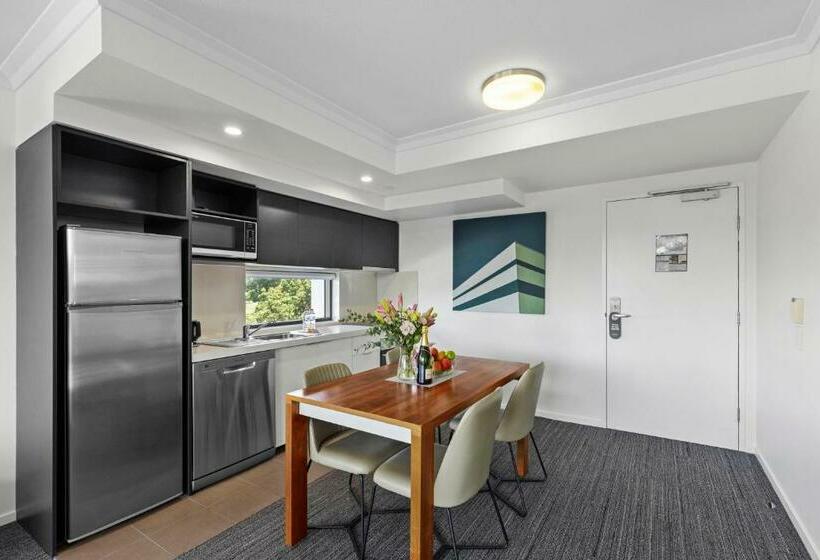 Отель Quest Kelvin Grove