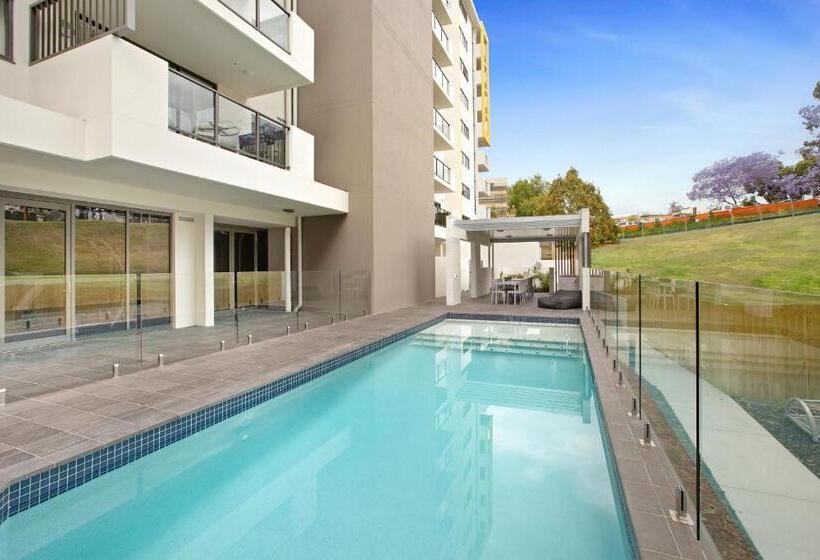 Отель Quest Kelvin Grove