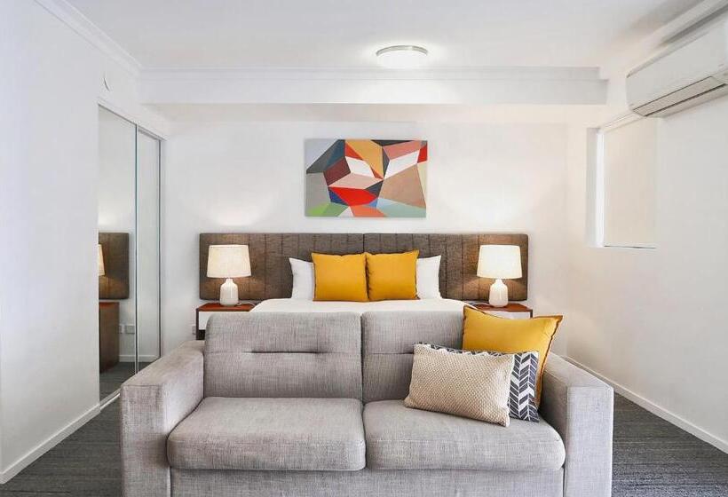 Отель Quest Kelvin Grove