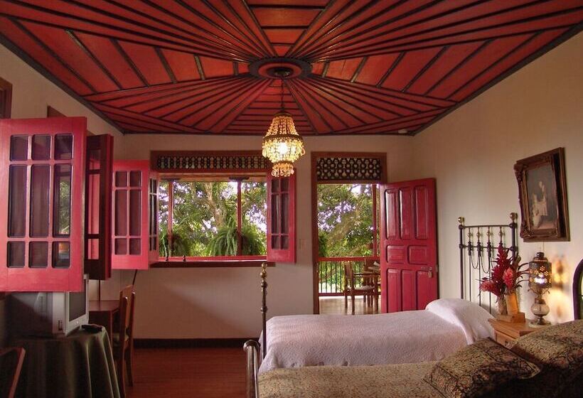 هتل روستایی Finca