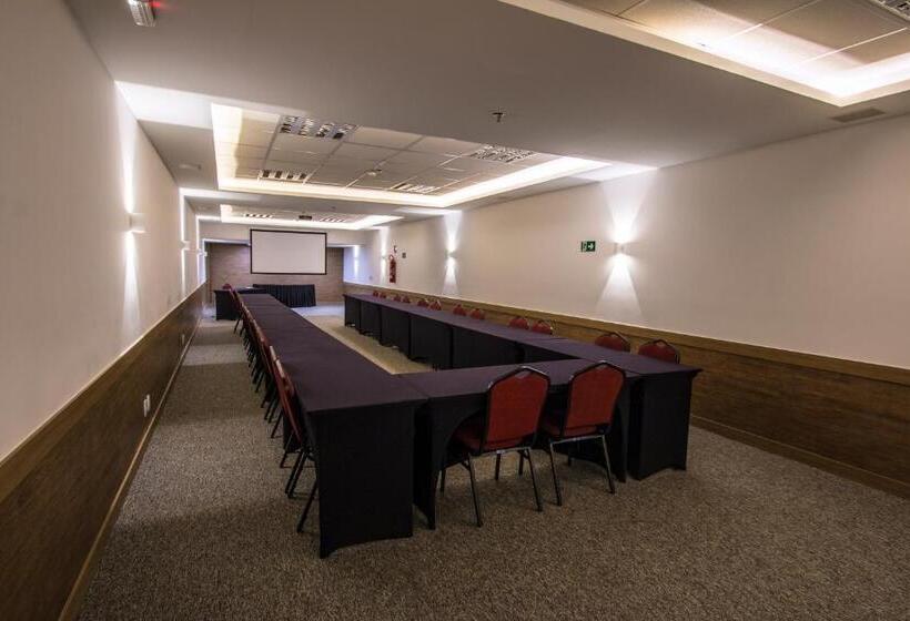 S4 Hotel águas Claras