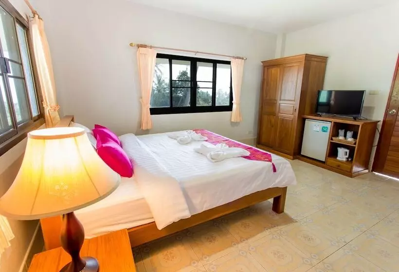 Hotelli Samui Reef View Resort