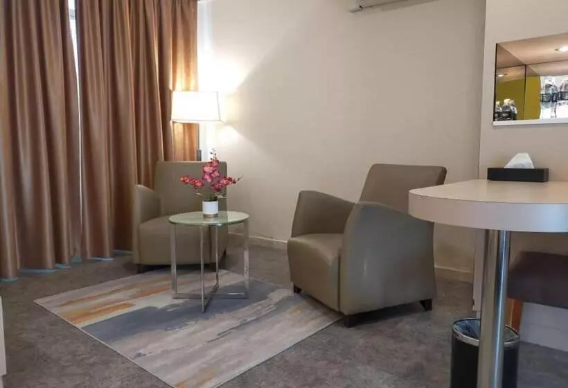 Отель Sentral Georgetown @ City Centre