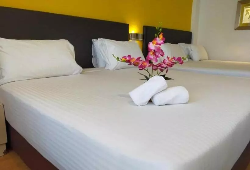 Отель Sentral Georgetown @ City Centre