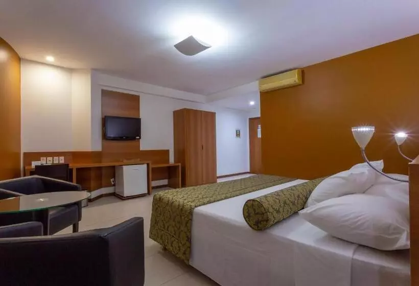 Отель Serra Grande Serra Es