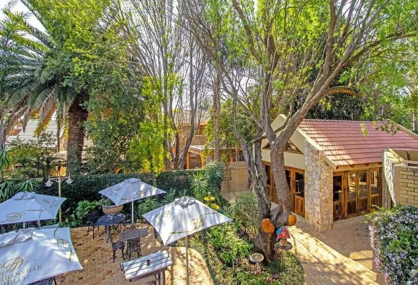 فندق Sunward Park Guest House & Conference Center