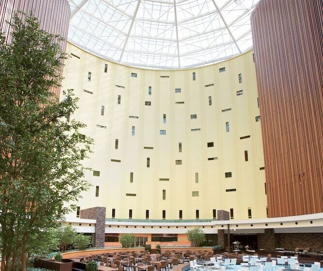 בית מלון כפרי Tokyo Bay Maihama