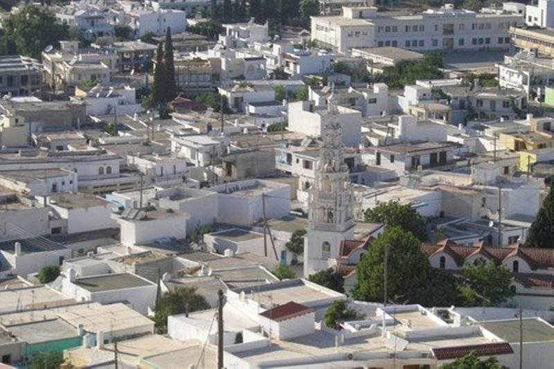 בית מלון כפרי Tsambika Sun