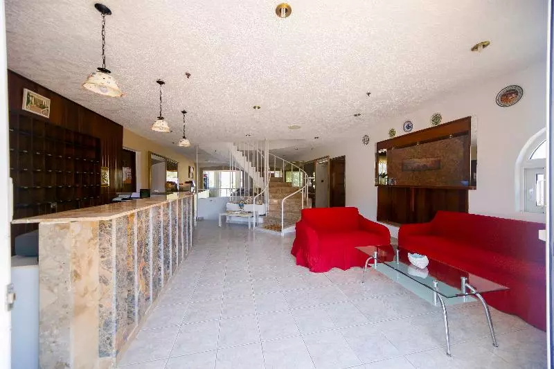 בית מלון כפרי Tsambika Sun