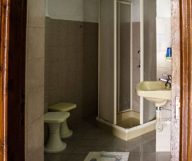 בית מלון כפרי Tsambika Sun