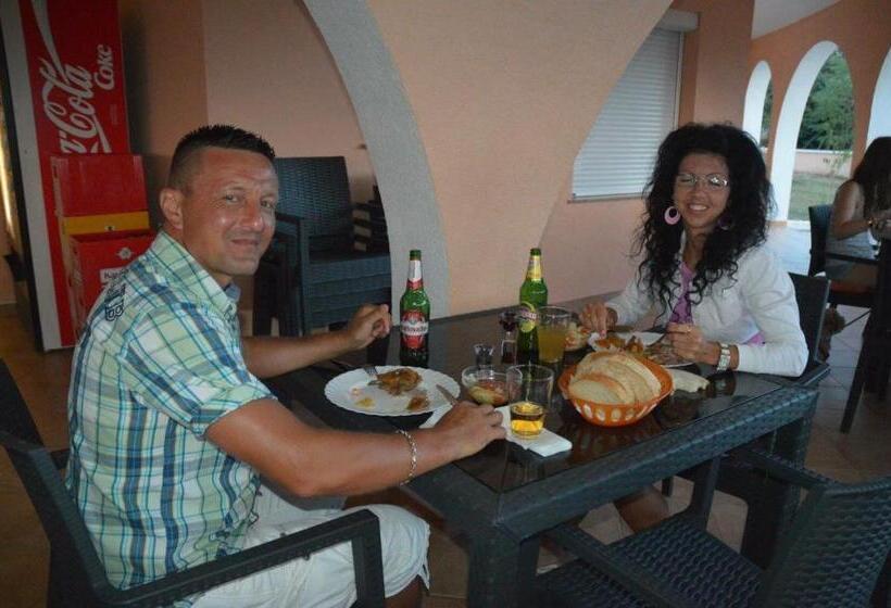 فندق Villa Natalija