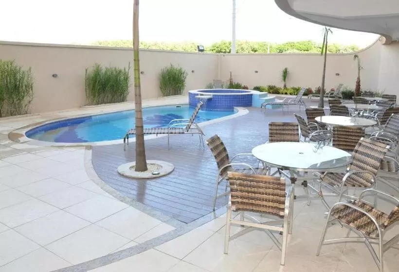 Lotus Hotel   à 6 Km Do Santuário De Aparecida Sp