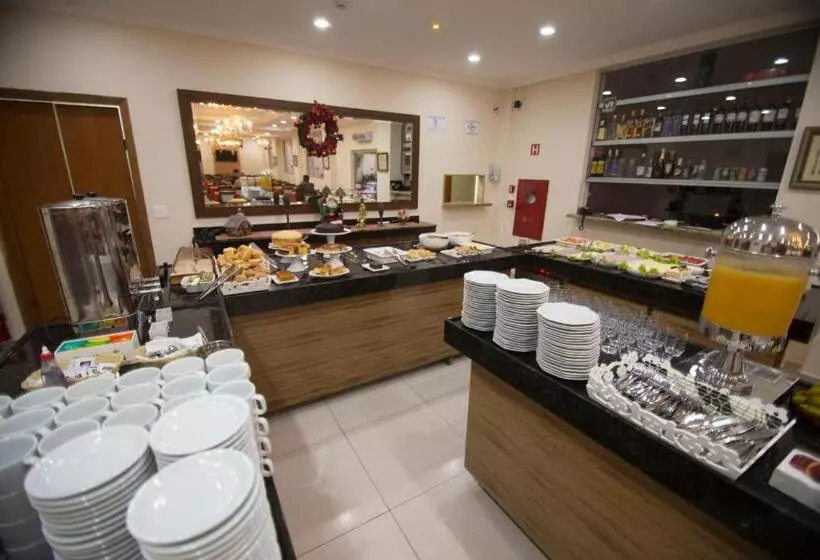 Lotus Hotel   à 6 Km Do Santuário De Aparecida Sp