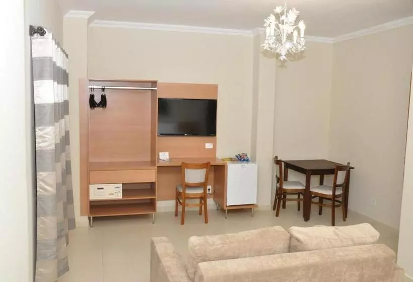 Lotus Hotel   à 6 Km Do Santuário De Aparecida Sp