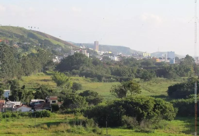 Lotus Hotel   à 6 Km Do Santuário De Aparecida Sp