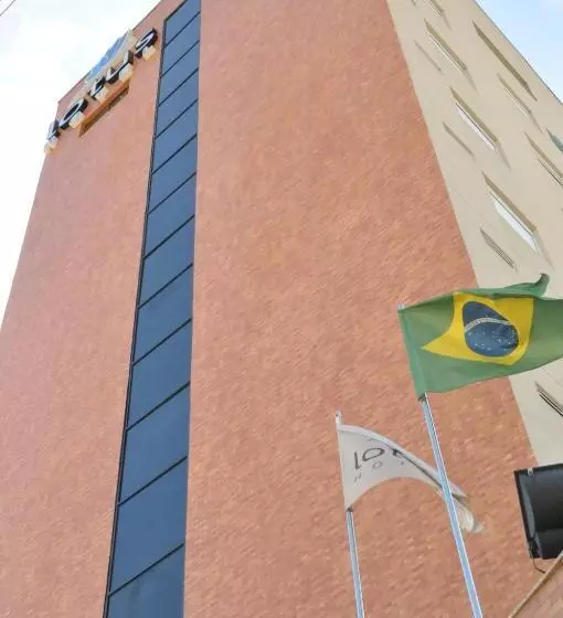 Lotus Hotel   à 6 Km Do Santuário De Aparecida Sp