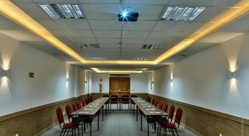 S4 Hotel águas Claras