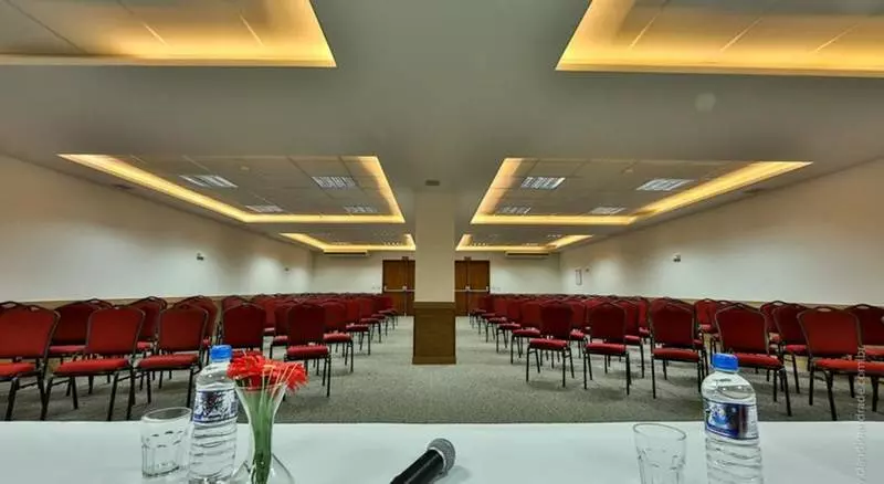 S4 Hotel águas Claras